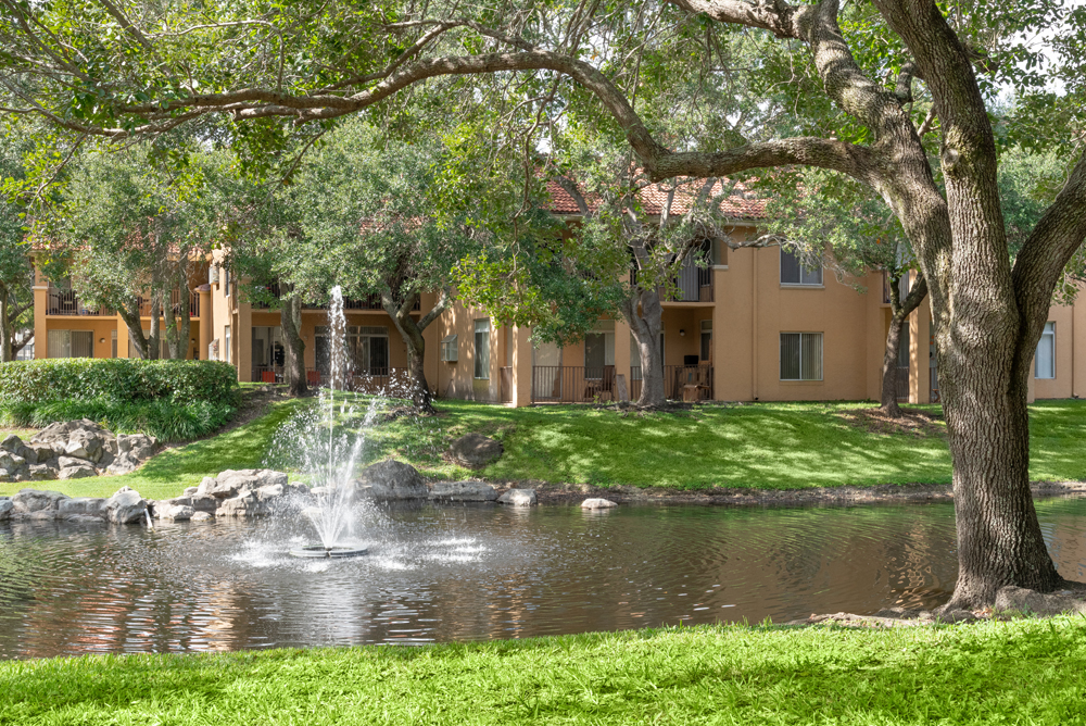 45605 Pinebrook Pointe