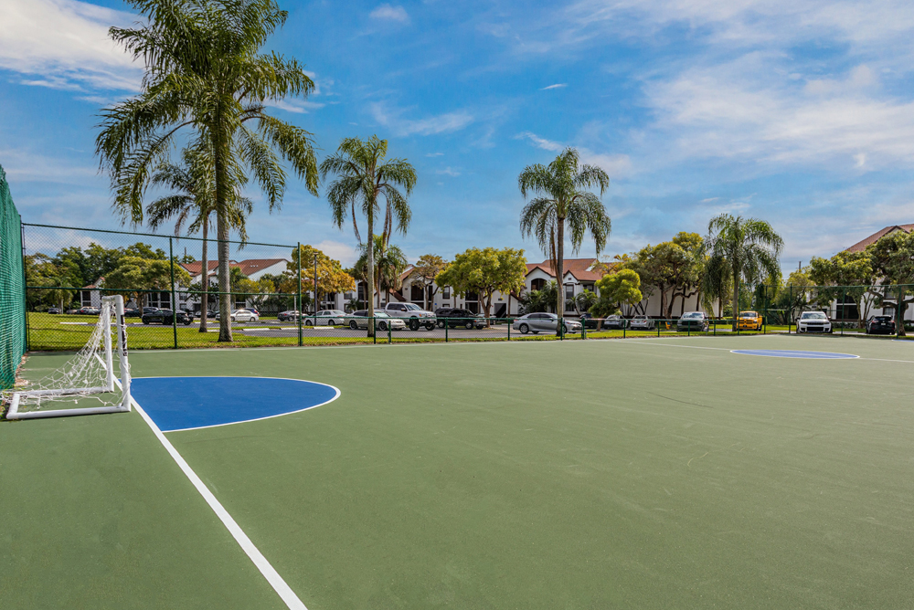 The-Landings-at-Pembroke-Lakes (3)